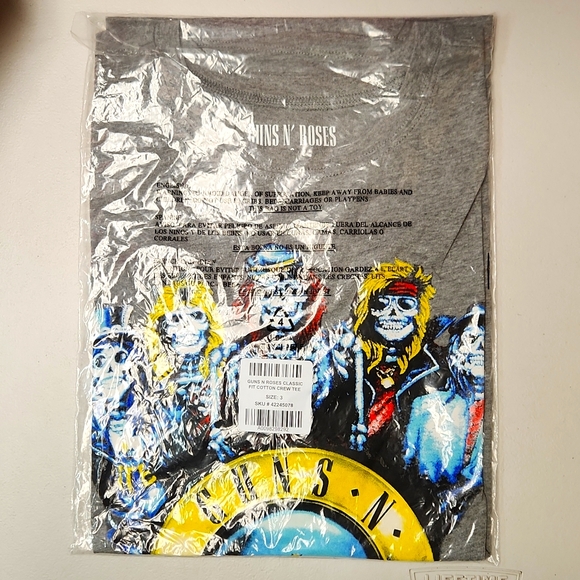 ❤️NWT VINTAGE TORRID GUNS N ROSES BAND TEE - SLASH, AXL ROSE CONCERT - PLUS SIZE - Picture 6 of 11